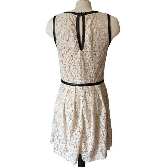 Speechless Cream Lace Babydoll Dress Sz 13 Juniors Black Faux Leather Waist - Picture 3 of 12